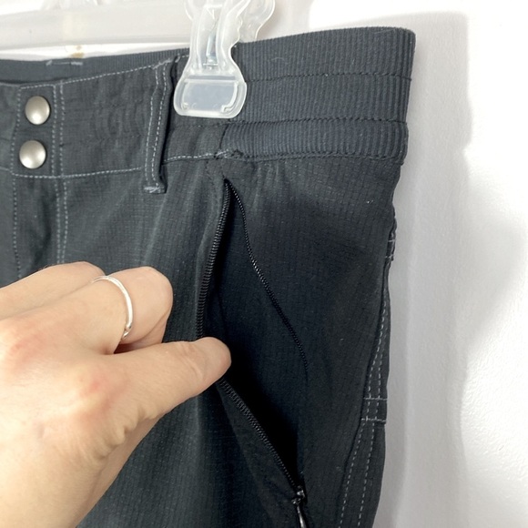 Kuhl Strattus Stretch women’s Lightweight Black Breathable Pants size 10 Regular - Picture 7 of 14
